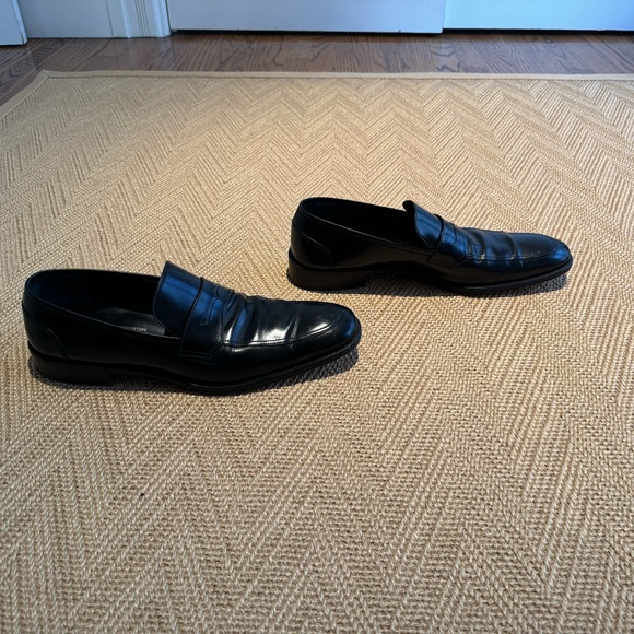 Men’s Salvatore Ferragamo black loafers - Picture 2 of 4